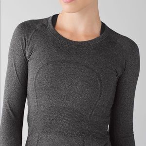 Lululemon swiftly tech gray long sleeve Size 4